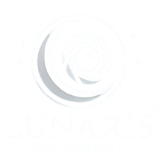 Logo Lunaris, Lunaris Photography, Iris Dobre, sesiuni foto profesionale