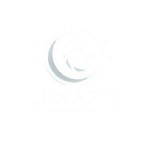 Logo Lunaris, Lunaris Photography, Iris Dobre, sesiuni foto profesionale